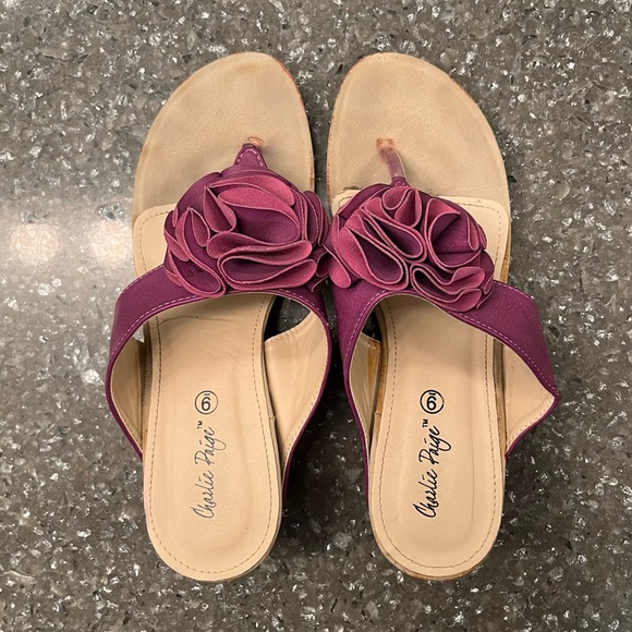Charlie Paige sz 9 Flower Rosette Sandals - Picture 2 of 7